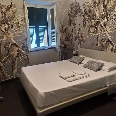 شقة A Casa Di Chicca *